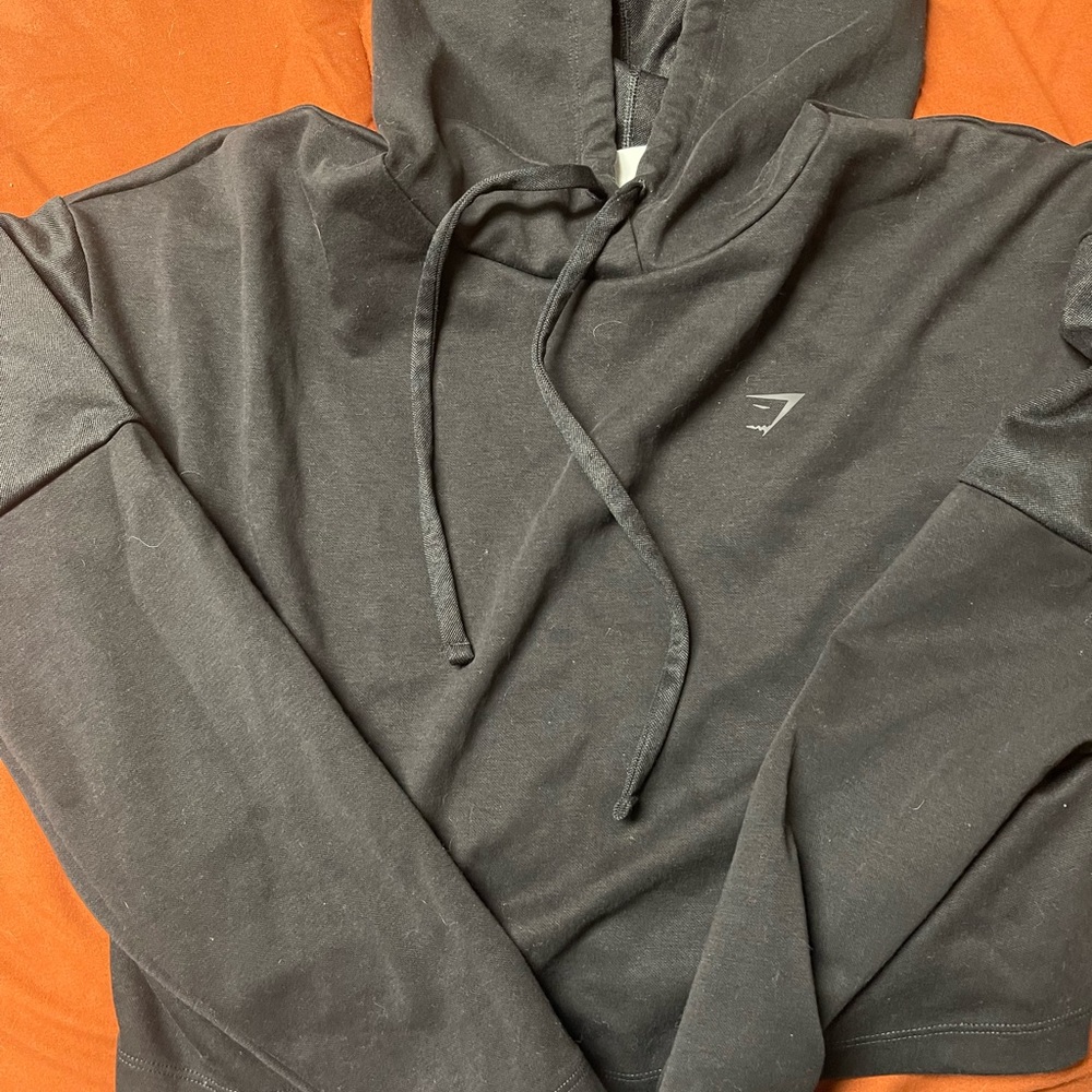 GYMSHARK CROPPED SWEATER